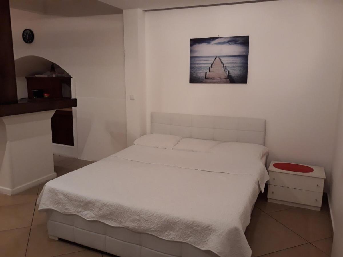 Studio Apartment Vukic Dubrovnik Bagian luar foto